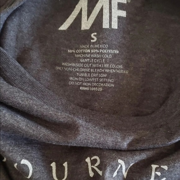 Journey Graphic Tee, size Small - Picture 3 of 4